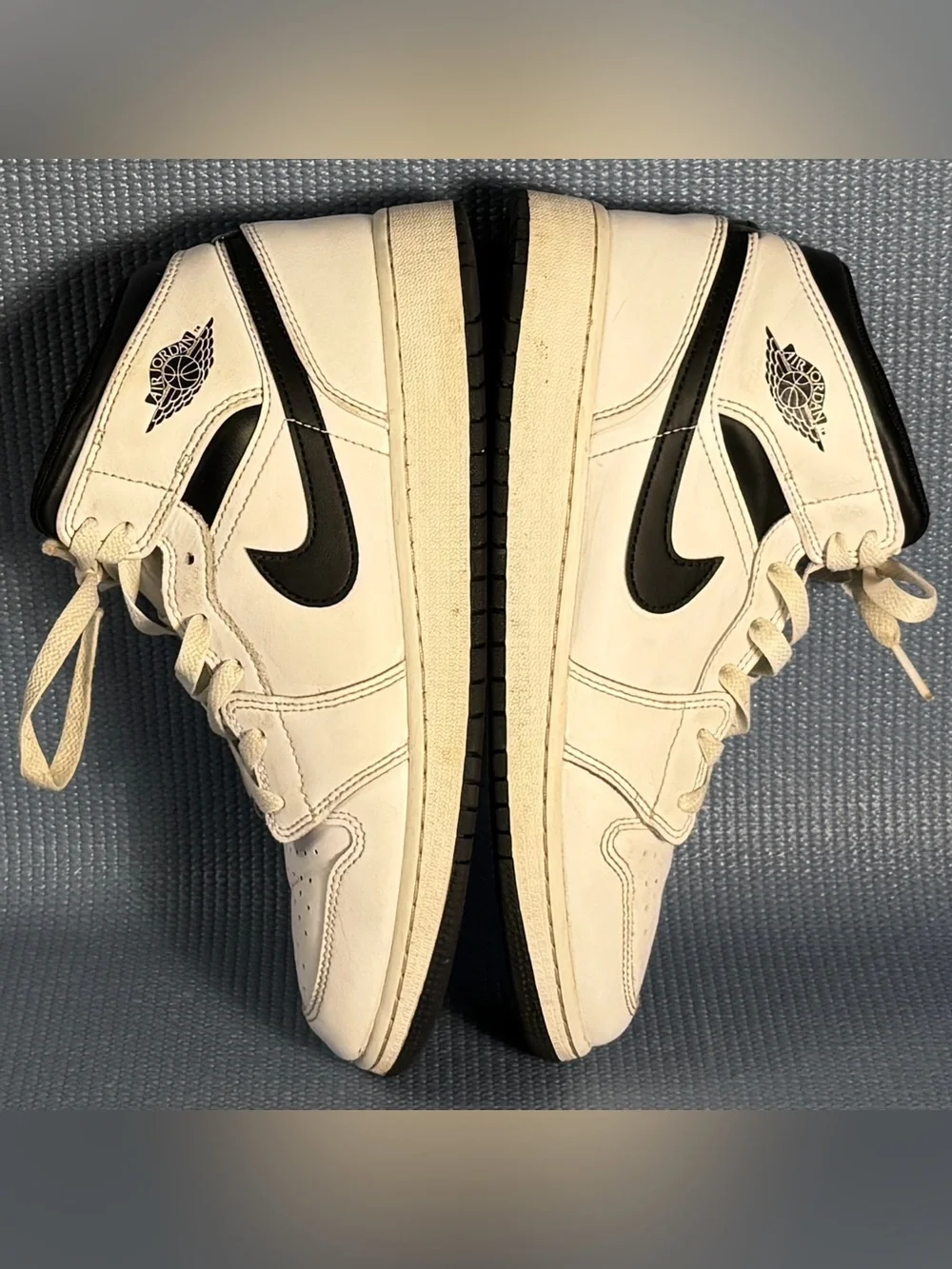 Nike Air Jordan 1 Mid Reverse Panda White Black Shoes DQ8423-132 Big Kid Size 7Y